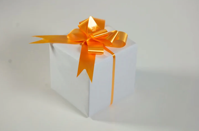 Moño Liso ORO 02